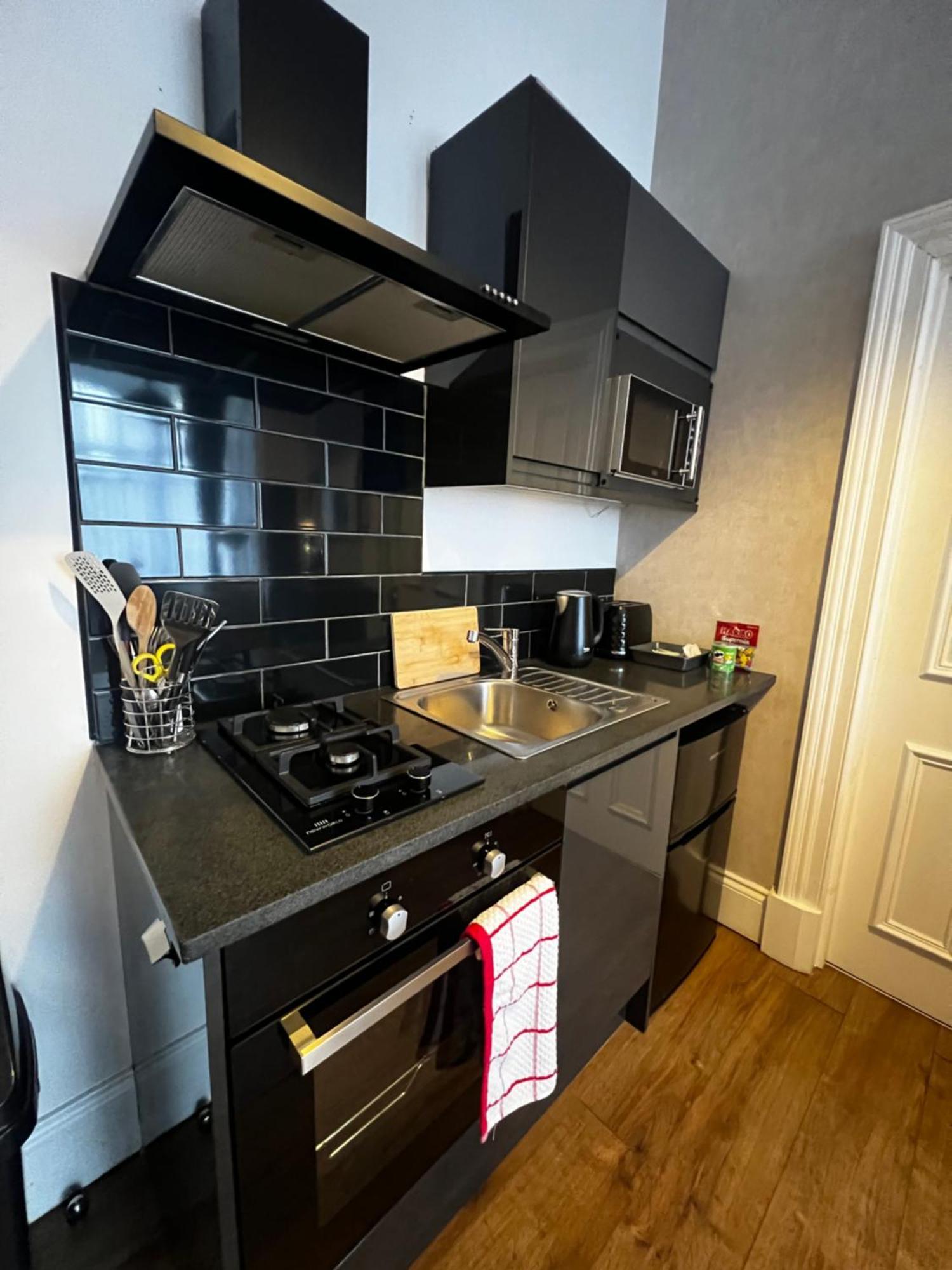 Amani Apartments - Glasgow City Centre المظهر الخارجي الصورة