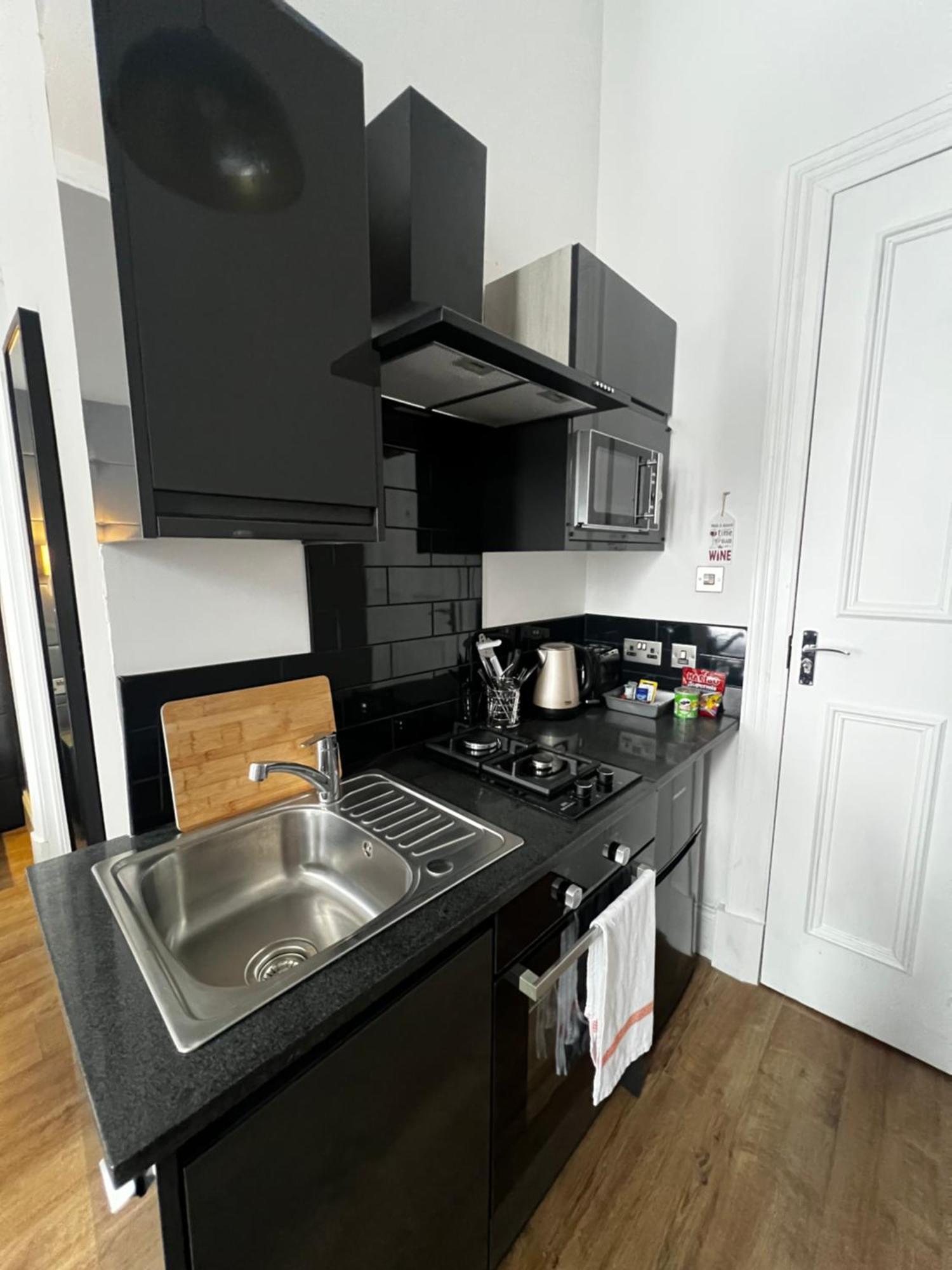 Amani Apartments - Glasgow City Centre المظهر الخارجي الصورة